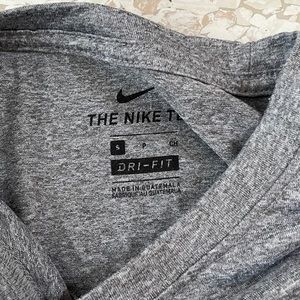 Nike gray shirt